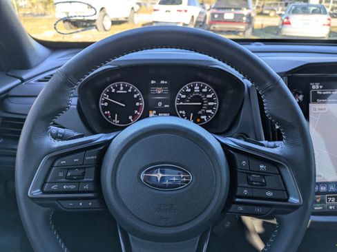Used 2025 Subaru Forester Limited AWD/4WD image 25