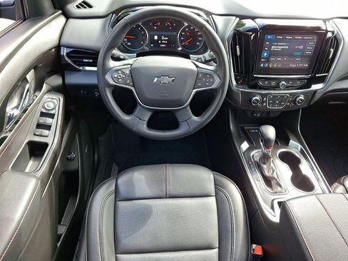 Certified 2023 Chevrolet Traverse RS w/ LPO, Floor Liner Package AWD/4WD image 21