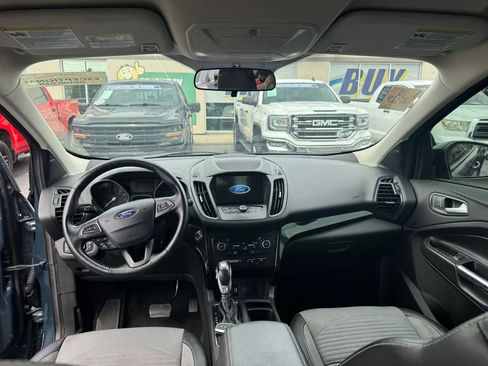 Used 2019 Ford Escape SE FWD image 10