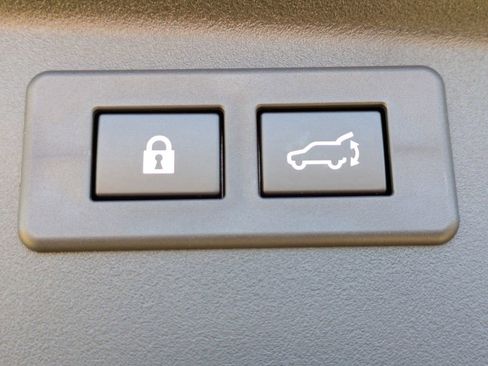 New 2026 Subaru Outback Touring XT image 13