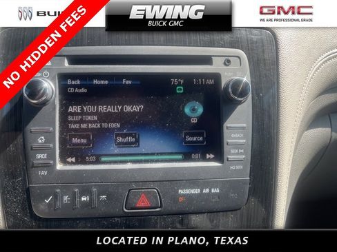 Used 2017 Chevrolet Traverse LT image 12