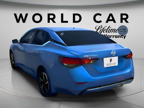 Used 2025 Nissan Sentra SV image 5