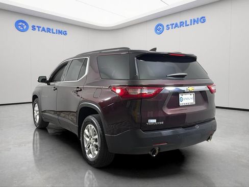 Certified 2021 Chevrolet Traverse LT FWD image 7