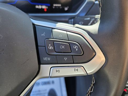 Used 2024 Volkswagen Tiguan SE image 26