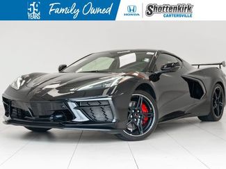 Used 2021 Chevrolet Corvette Stingray Preferred Cpe w/ Z51 Performance Package RWD video 1