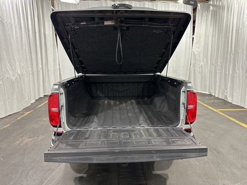 Used 2019 Chevrolet Colorado LT w/ Redline Special Edition image 11