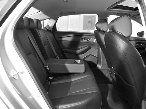 Used 2023 Honda Accord EX-L image 24