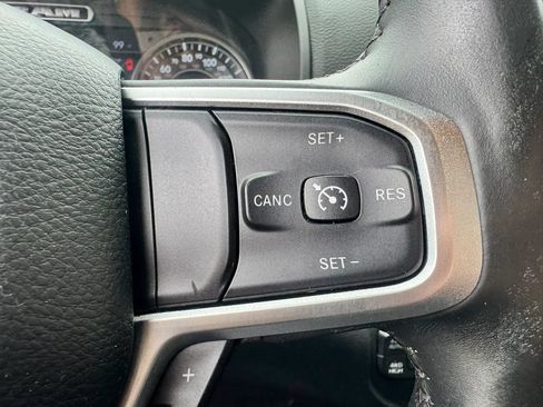 Used 2019 RAM 1500 Big Horn AWD/4WD image 24
