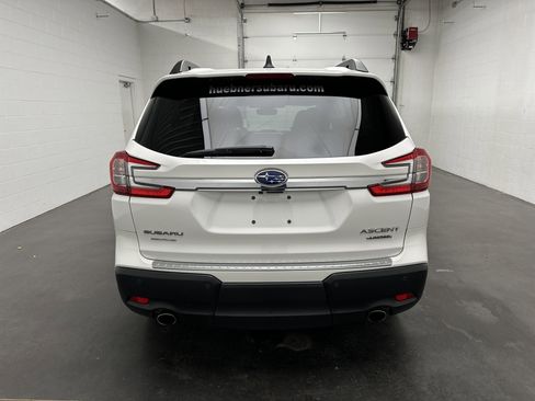 Used 2023 Subaru Ascent Limited w/ Technology Package AWD/4WD image 8