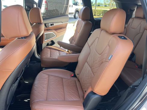 Used 2025 Kia Telluride SX Prestige X-Line image 35