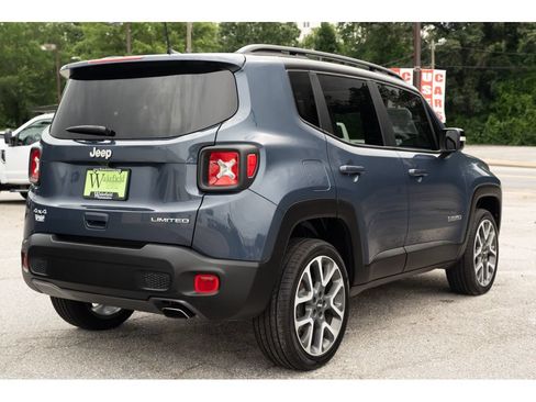 Used 2022 Jeep Renegade Limited w/ Sun, Sound & Wheels Group AWD/4WD image 8
