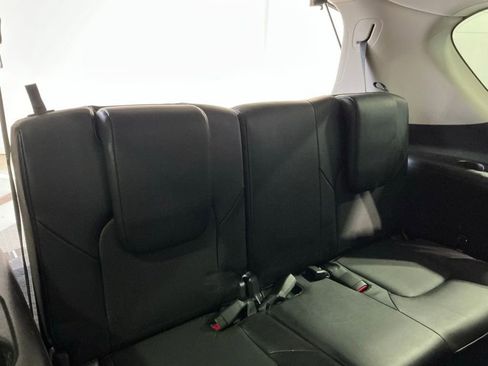 Used 2022 Nissan Armada SL image 18