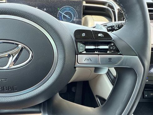 Used 2024 Hyundai Tucson Limited AWD/4WD image 9