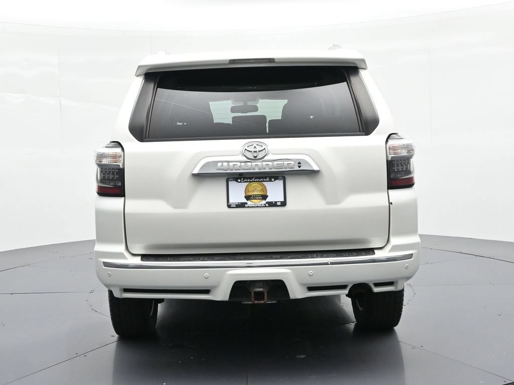 Used 2015 Toyota 4Runner Limited AWD/4WD image 7