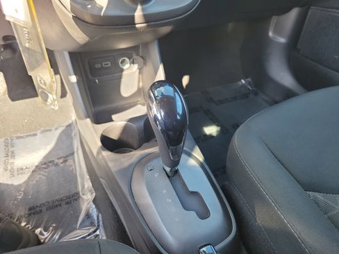 Used 2021 Chevrolet Spark LT image 14