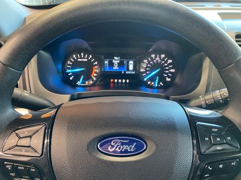 Used 2018 Ford Explorer FWD image 19
