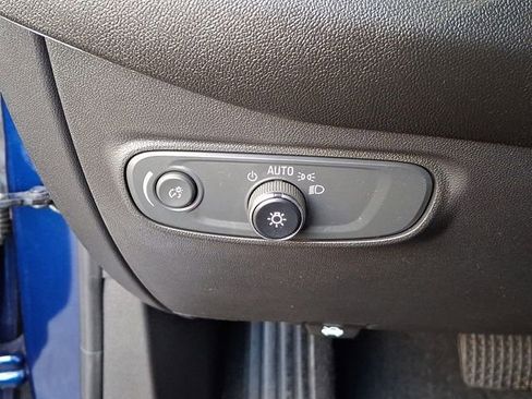 Used 2023 Chevrolet Equinox RS image 35