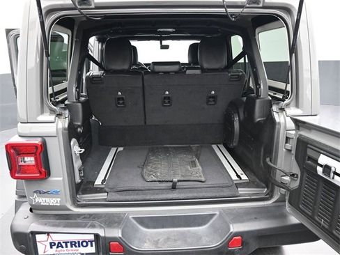 Used 2022 Jeep Wrangler Unlimited Rubicon 4xe w/ Steel Bumper Group image 20