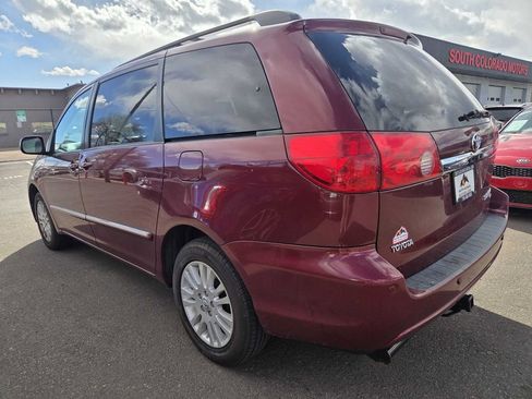 Used 2007 Toyota Sienna XLE Limited image 5