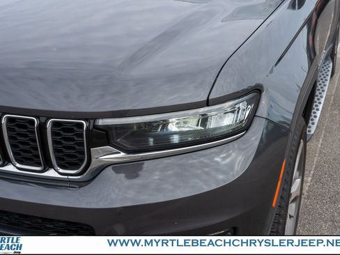 Certified 2021 Jeep Grand Cherokee L Limited image 10