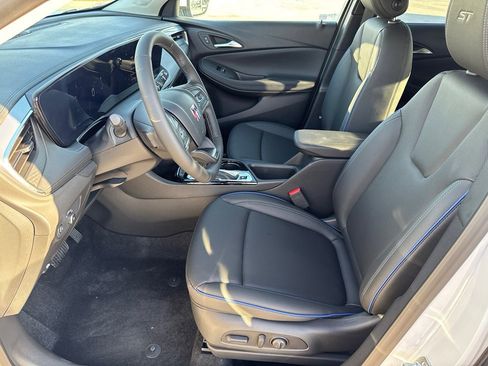 Used 2026 Buick Encore GX Sport Touring w/ Comfort Package image 26