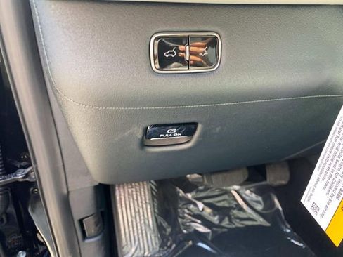 New 2026 Lincoln Navigator Black Label AWD/4WD image 14