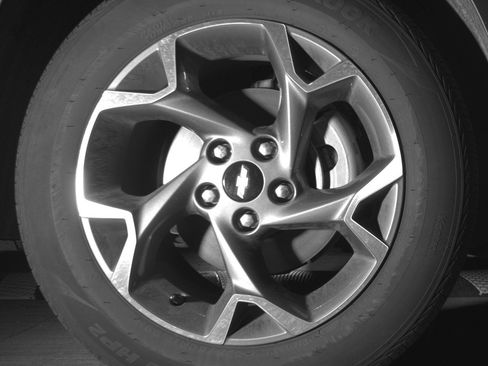 Used 2025 Chevrolet Trax LT image 13