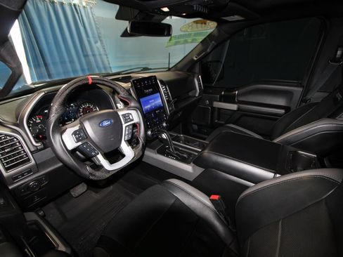 Used 2018 Ford F150 Raptor w/ Equipment Group 802A Luxury AWD/4WD image 2