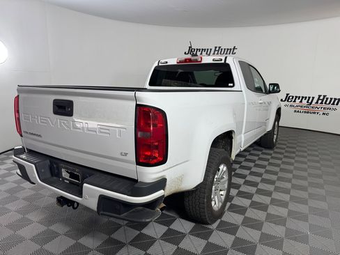 Used 2022 Chevrolet Colorado LT w/ Fleet Safety Package image 8