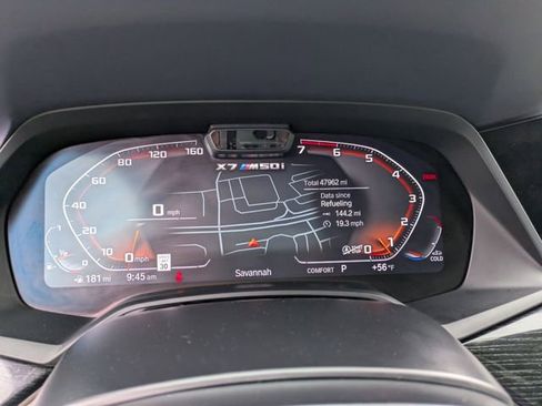 Used 2021 BMW X7 M50i image 33