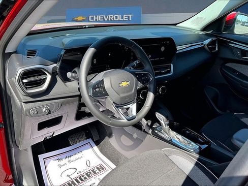 New 2026 Chevrolet TrailBlazer LT w/ Convenience Package AWD/4WD image 6