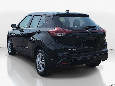 Used 2024 Nissan Kicks S FWD image 6