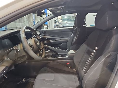 New 2026 Hyundai Elantra SEL Sport Premium FWD image 14