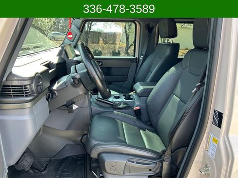 Used 2025 INEOS Grenadier 1924 Limited Edition image 9