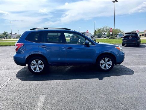 Used 2016 Subaru Forester 2.5i Premium AWD/4WD image 7