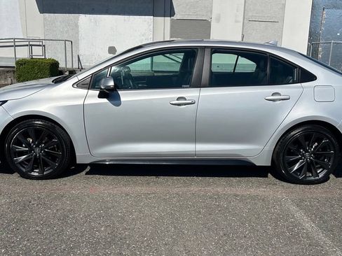 Certified 2024 Toyota Corolla XSE FWD image 8
