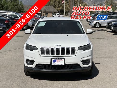 Used 2019 Jeep Cherokee Latitude w/ Popular Appearance Group FWD image 1