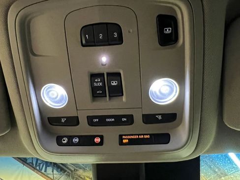 Used 2013 Cadillac XTS Premium w/ Driver Assist Package FWD image 15