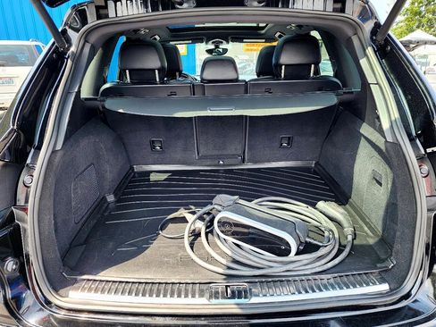 Used 2016 Porsche Cayenne S image 27