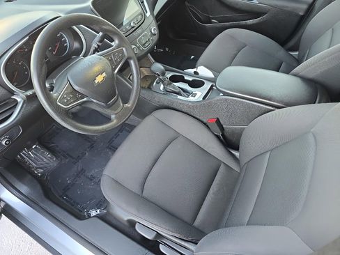 Used 2024 Chevrolet Malibu LS FWD image 10