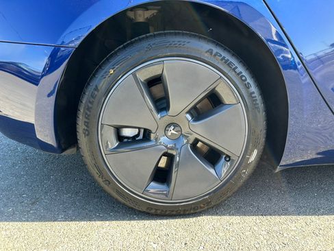 Used 2023 Tesla Model 3 Standard Range RWD image 55
