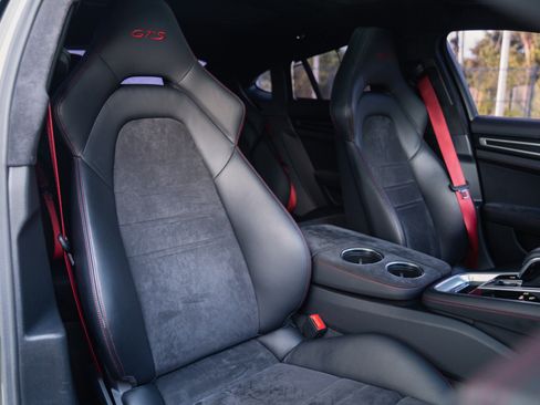 Used 2023 Porsche Panamera GTS AWD/4WD image 2