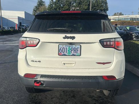 Used 2018 Jeep Compass Trailhawk w/ Cold Weather Group image 6