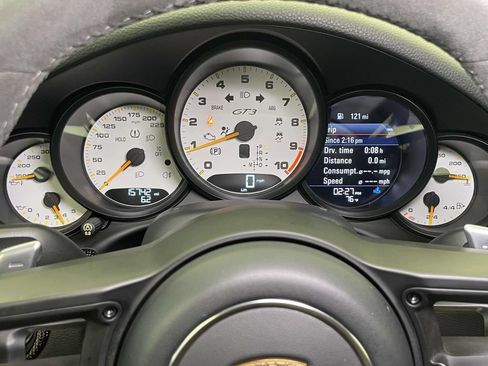 Certified 2018 Porsche 911 GT3 w/ Sport Chrono Package RWD image 39