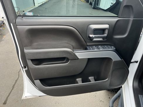 Used 2018 Chevrolet Silverado 1500 LT w/ All Star Edition image 18