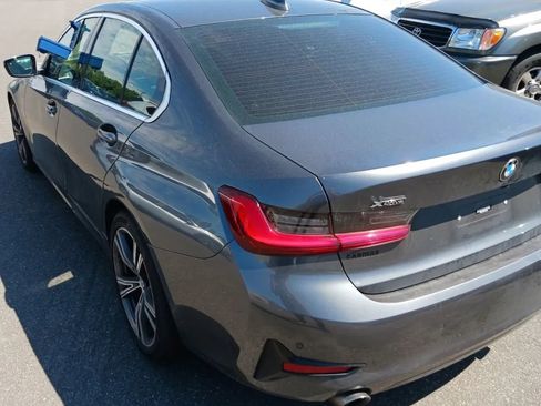 Used 2022 BMW 330i xDrive Sedan w/ Premium Package 2 AWD/4WD image 4