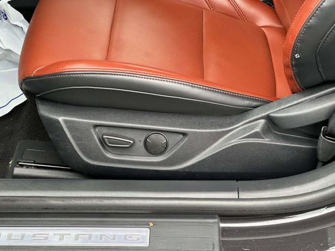 Used 2024 Ford Mustang Premium image 13