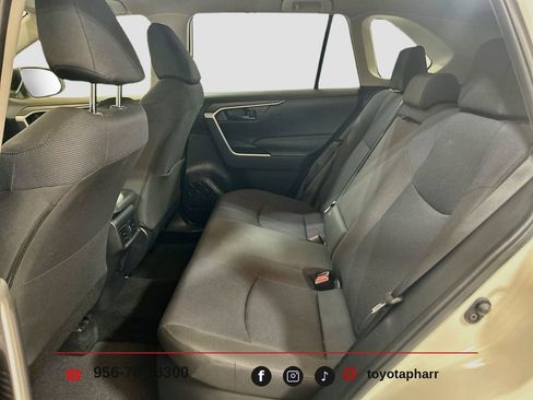 Used 2025 Toyota RAV4 LE AWD/4WD image 21