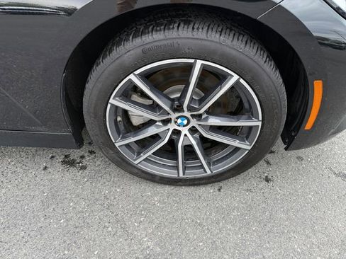 Used 2020 BMW 330i xDrive Sedan w/ Convenience Package AWD/4WD image 16