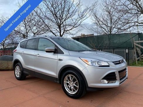 Used 2015 Ford Escape SE image 10